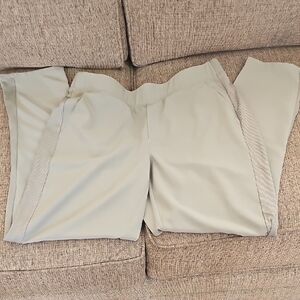 New without tags RBX Lightweight SageGreen/Tan Everyday Pant, M